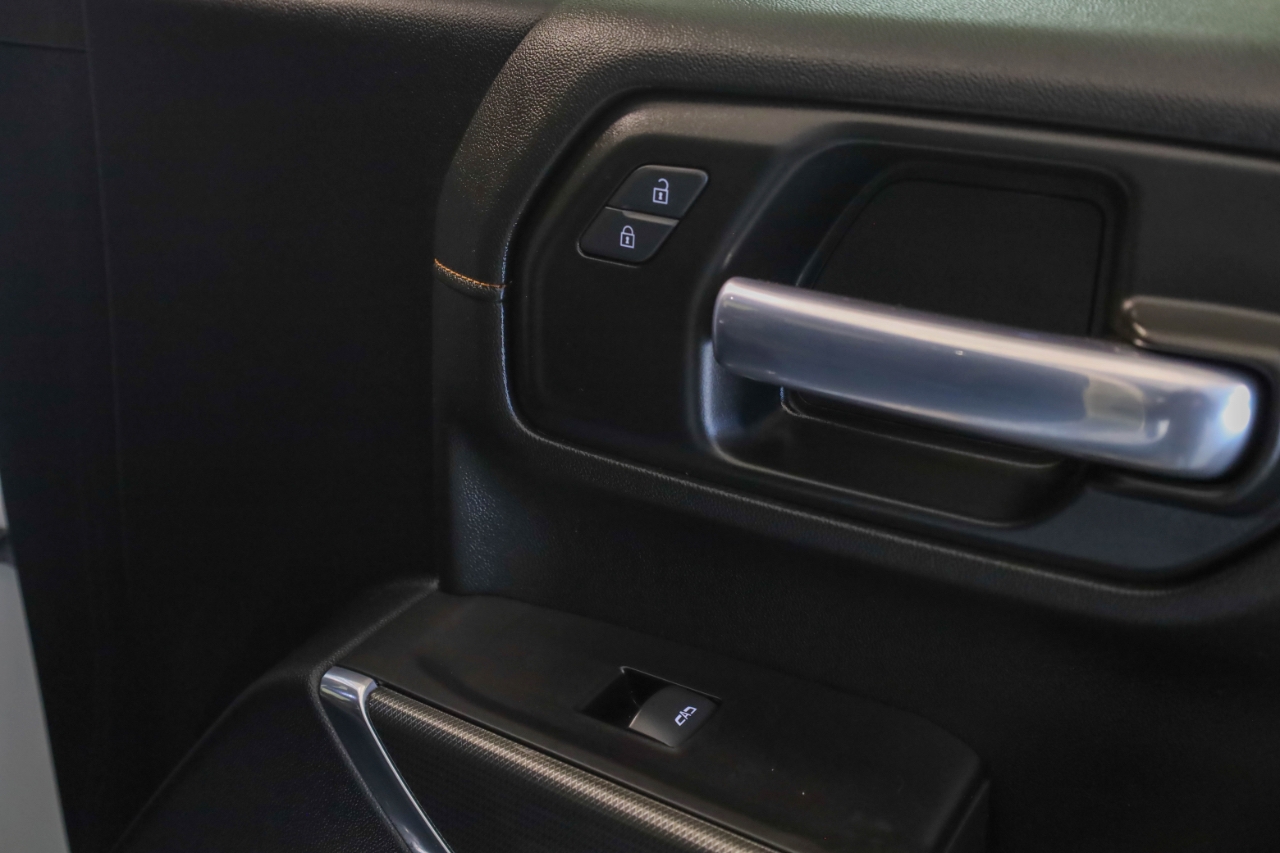 GMC Sierra 3500HD 4WD Crew Cab 159" AT4 2021