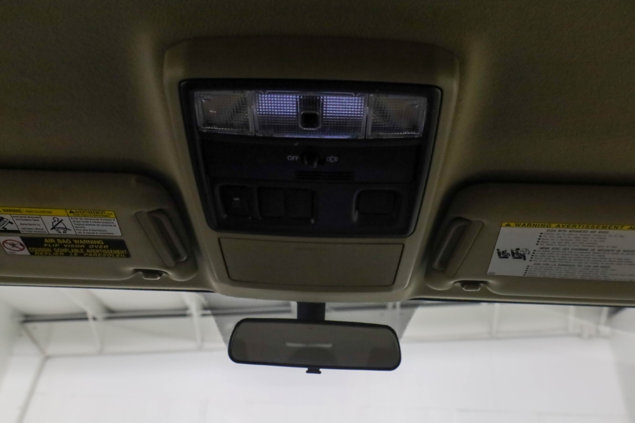 Toyota 4Runner SR5 Premium 2WD (Natl) 2017