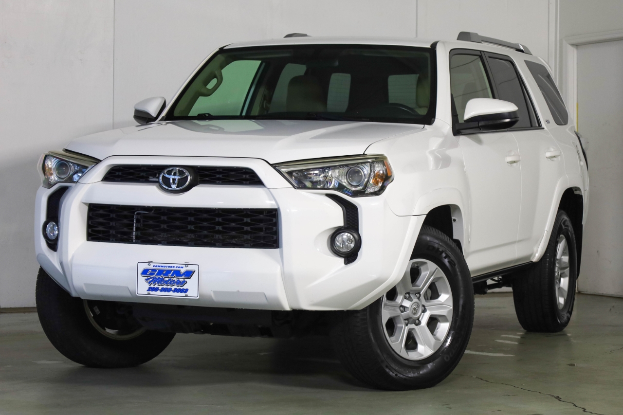 Toyota 4Runner SR5 Premium 2WD (Natl) 2017