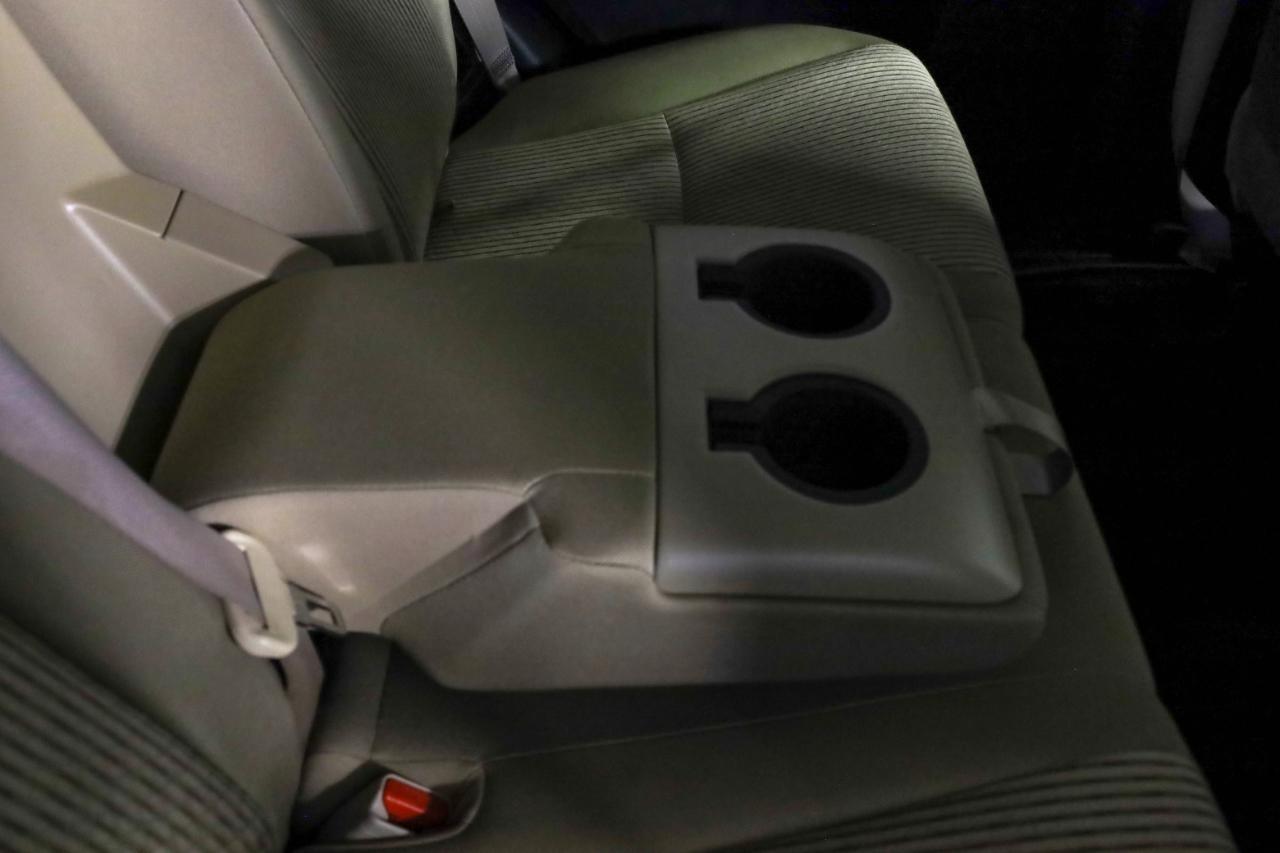 Toyota 4Runner SR5 Premium 2WD (Natl) 2017