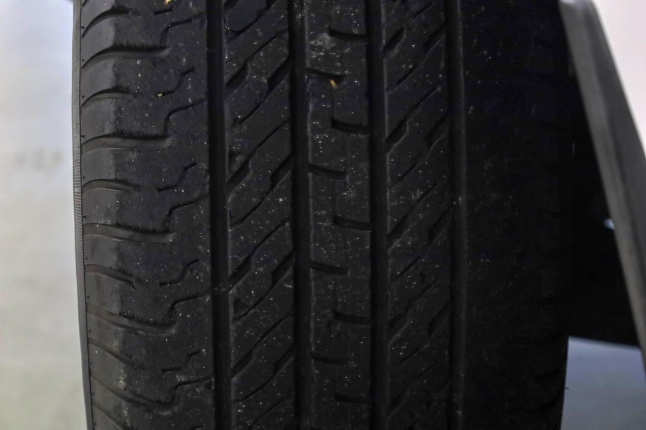 Toyota 4Runner SR5 Premium 2WD (Natl) 2017