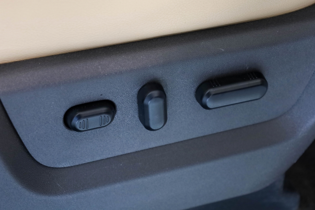 Ford Super Duty F-250 SRW 4WD Crew Cab 172" Platinum 2015