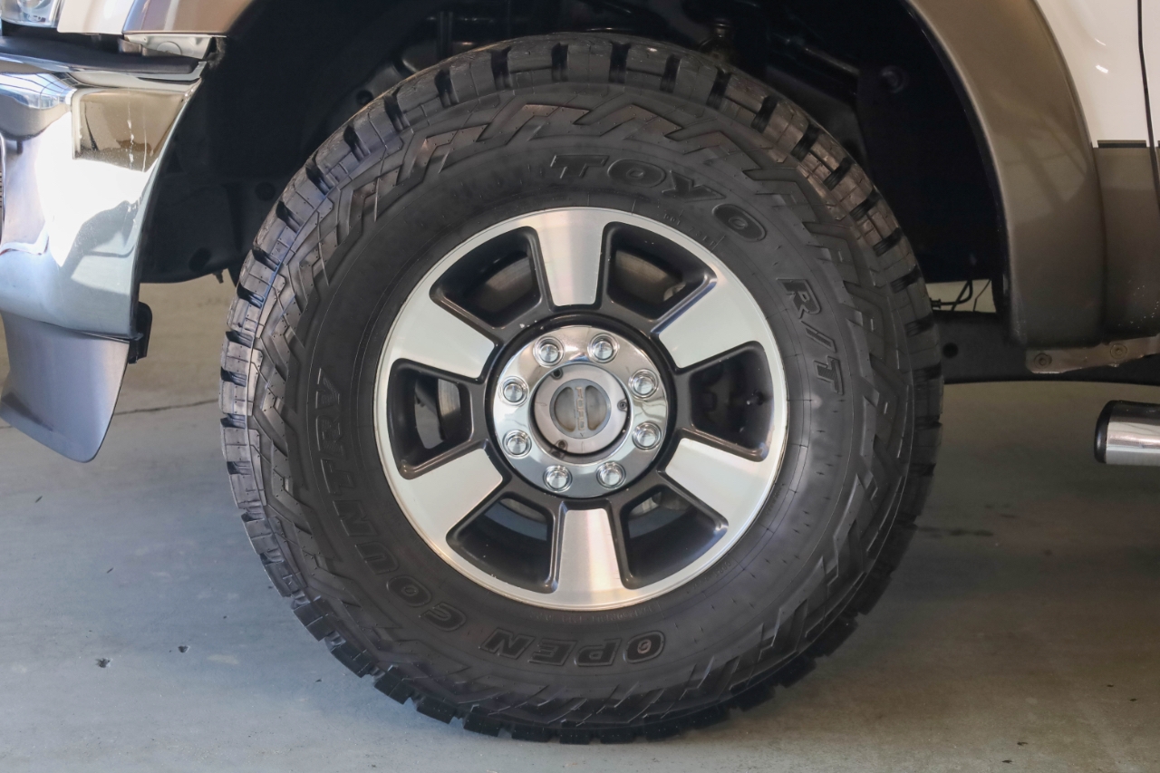 Ford Super Duty F-250 SRW 4WD Crew Cab 172" Platinum 2015