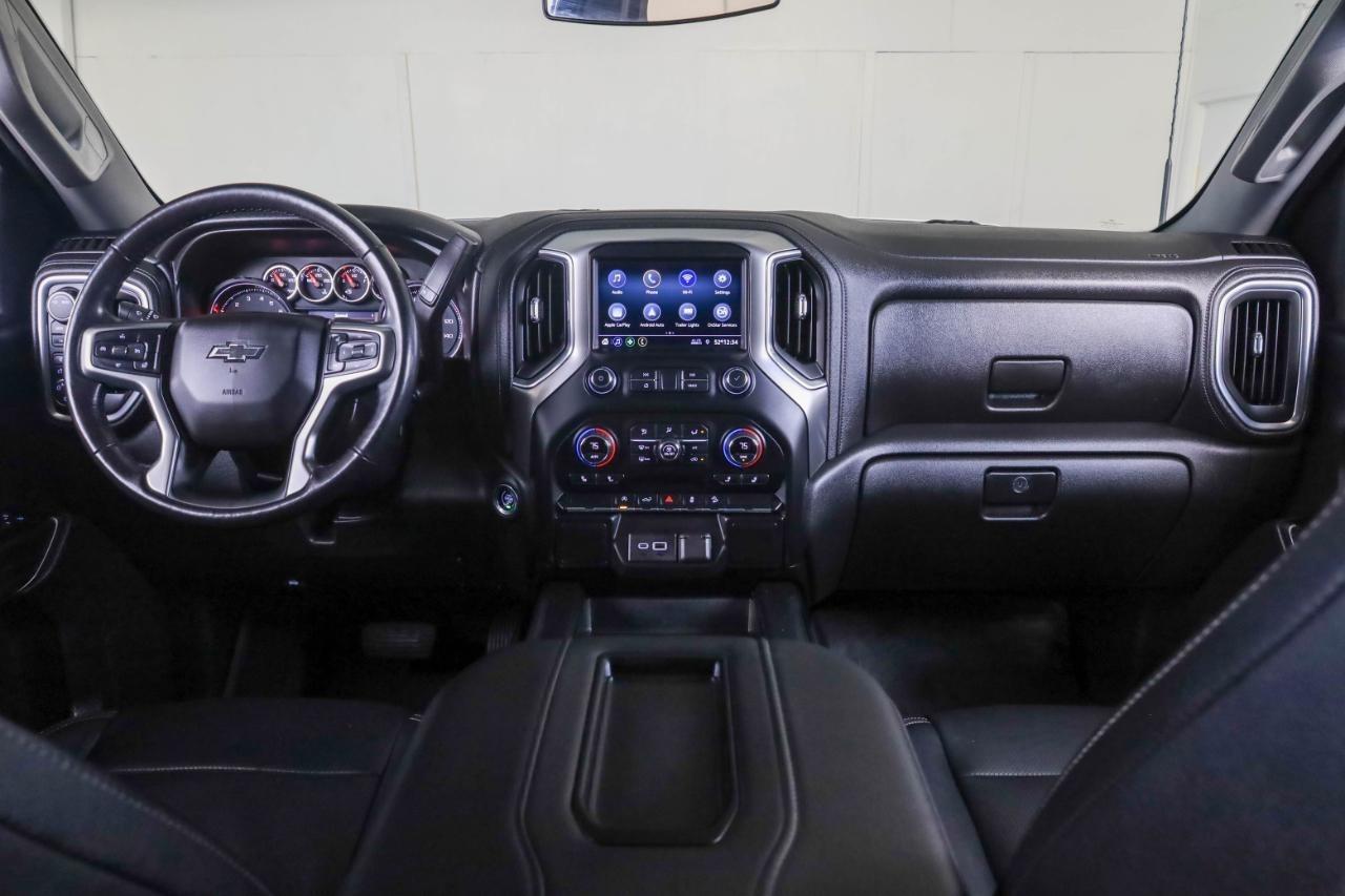 Chevrolet Silverado 1500 4WD Crew Cab 147" RST 2020