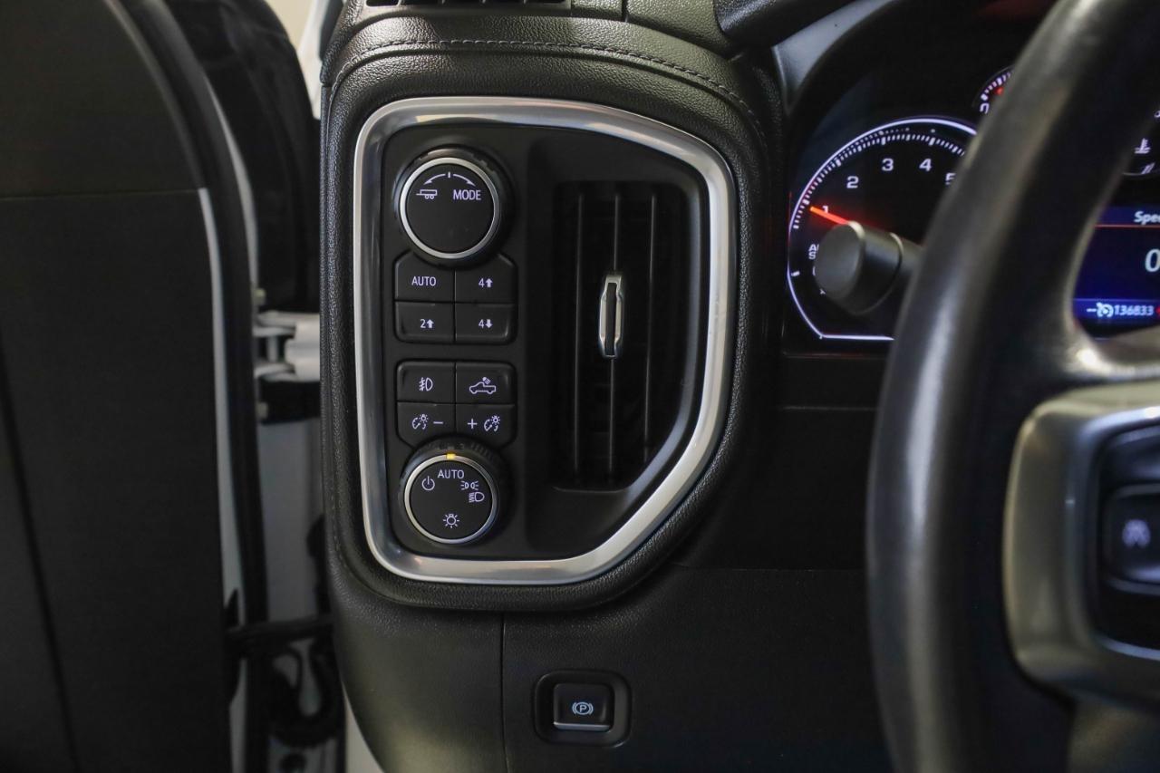 Chevrolet Silverado 1500 4WD Crew Cab 147" RST 2020