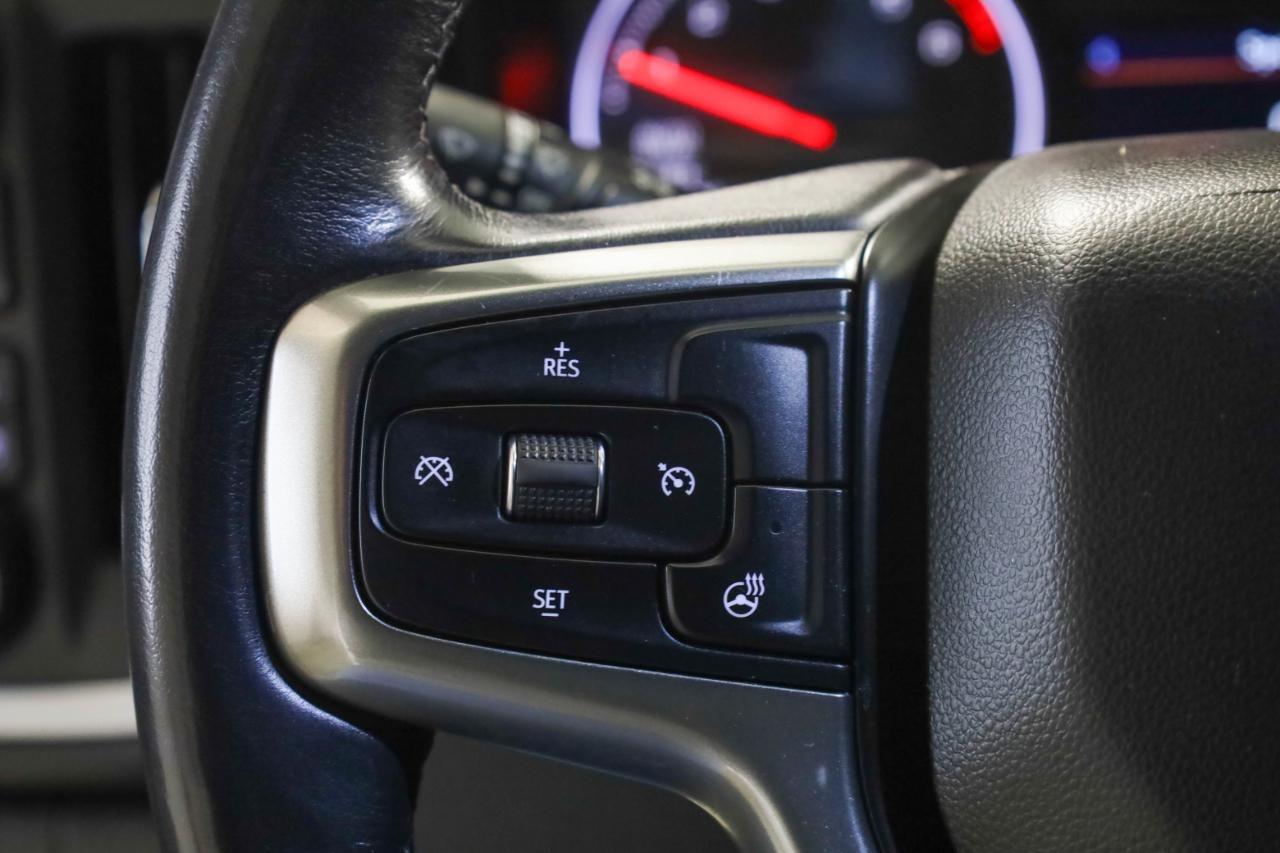 Chevrolet Silverado 1500 4WD Crew Cab 147" RST 2020