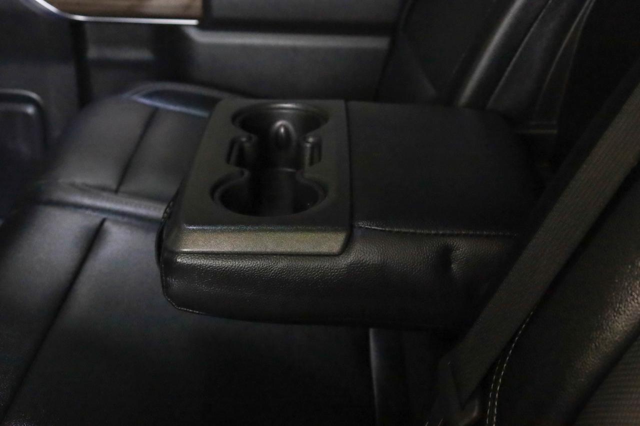 Chevrolet Silverado 1500 4WD Crew Cab 147" RST 2020