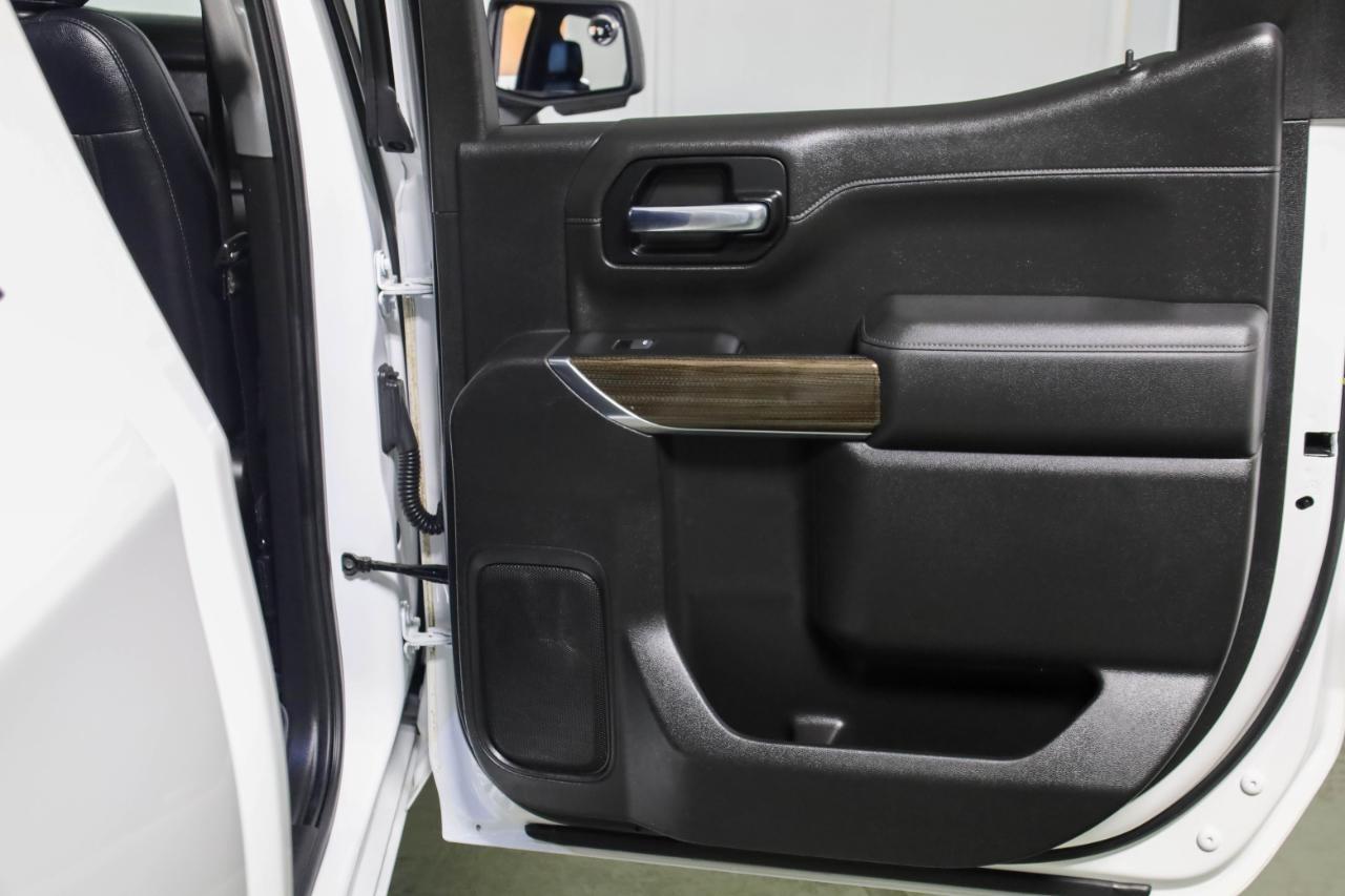 Chevrolet Silverado 1500 4WD Crew Cab 147" RST 2020