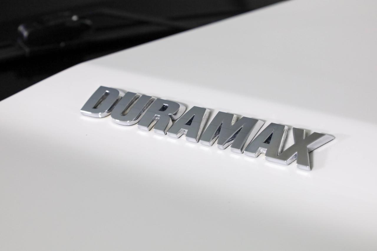 Chevrolet Silverado 1500 4WD Crew Cab 147" RST 2020