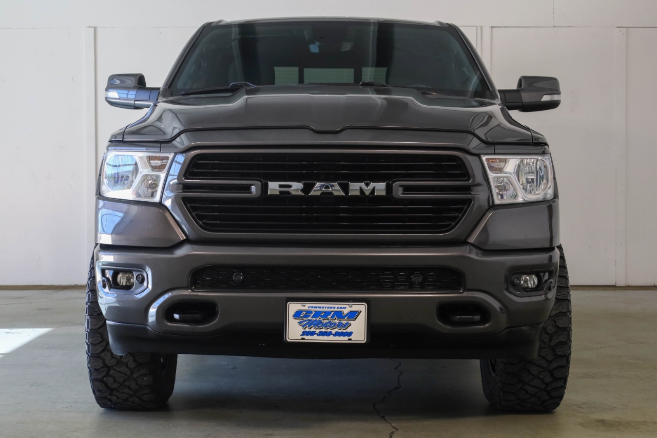 RAM 1500 Lone Star 4x4 Crew Cab 5'7" Box 2020