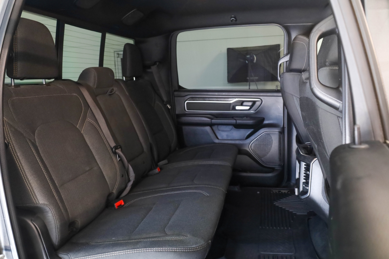 RAM 1500 Lone Star 4x4 Crew Cab 5'7" Box 2020