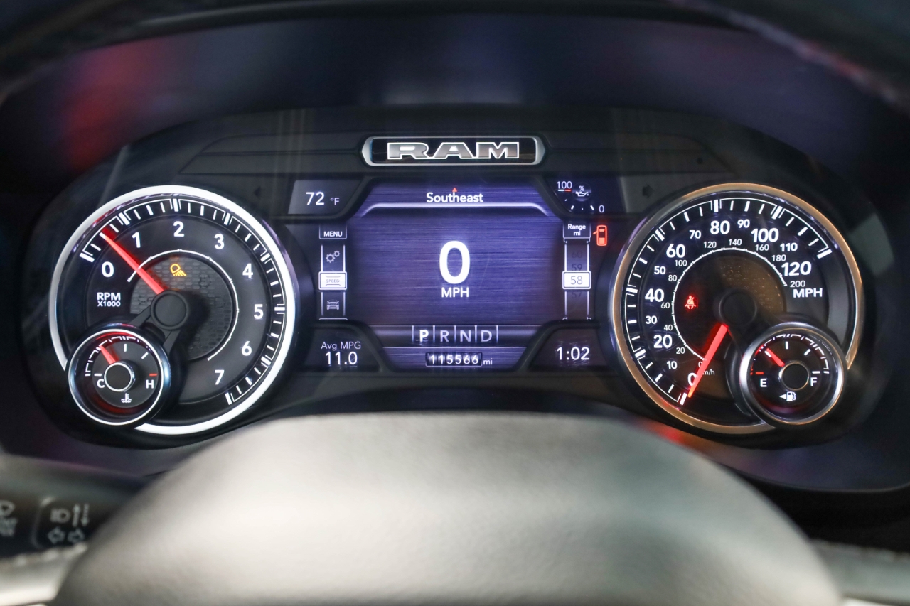 RAM 1500 Lone Star 4x4 Crew Cab 5'7" Box 2020