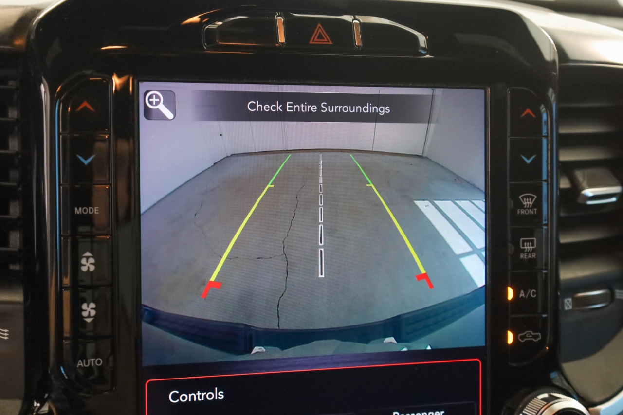 RAM 1500 Lone Star 4x4 Crew Cab 5'7" Box 2020