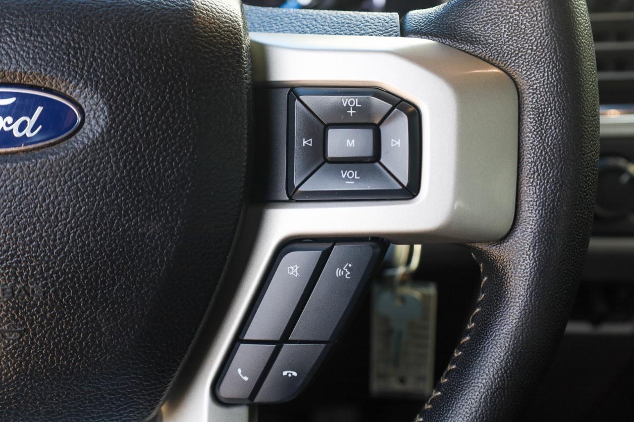 Ford Super Duty F-350 DRW King Ranch 4WD Crew Cab 8' Box 2017