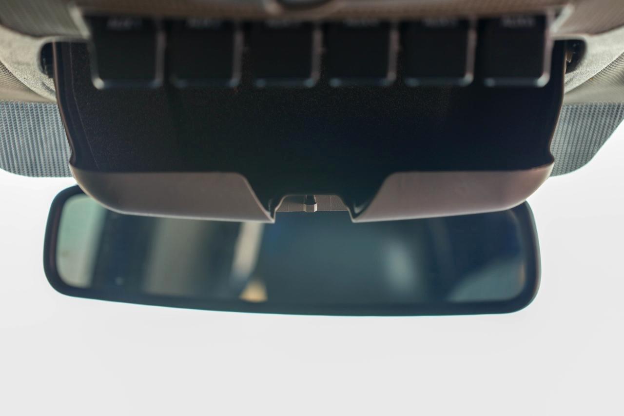 Ford Super Duty F-350 DRW King Ranch 4WD Crew Cab 8' Box 2017