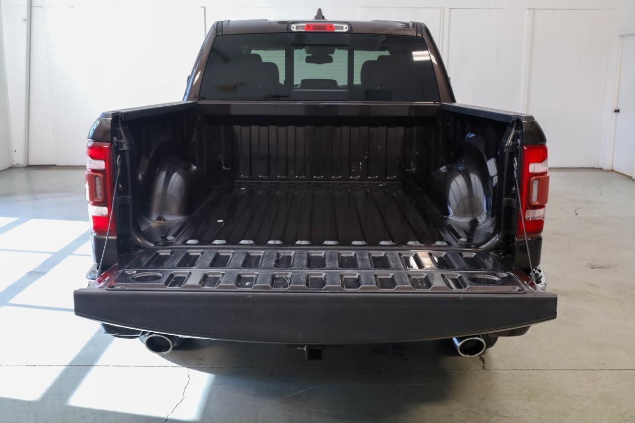 RAM 1500 Laramie 4x2 Crew Cab 5'7" Box 2019