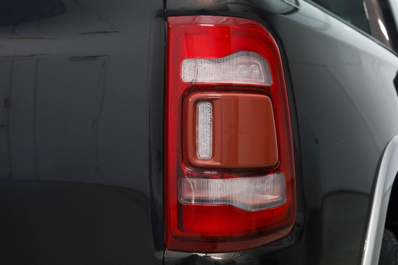 RAM 1500 Laramie 4x2 Crew Cab 5'7" Box 2019