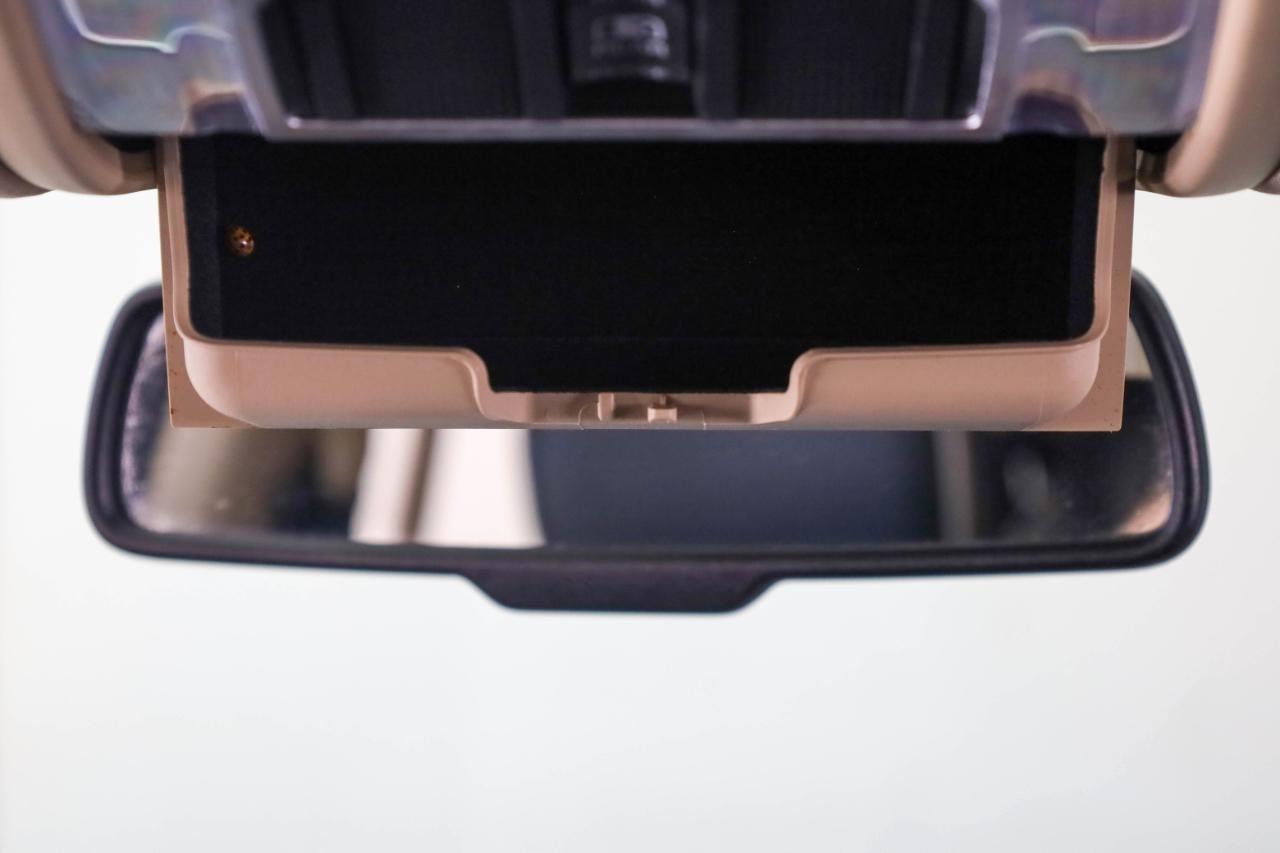 RAM 1500 Laramie 4x2 Crew Cab 5'7" Box 2019