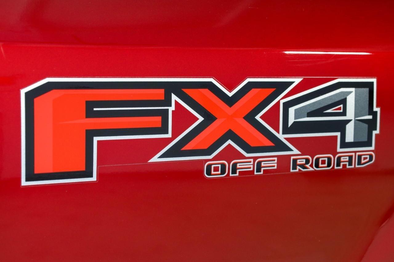 Ford Super Duty F-250 SRW King Ranch 4WD Crew Cab 8' Box 2017