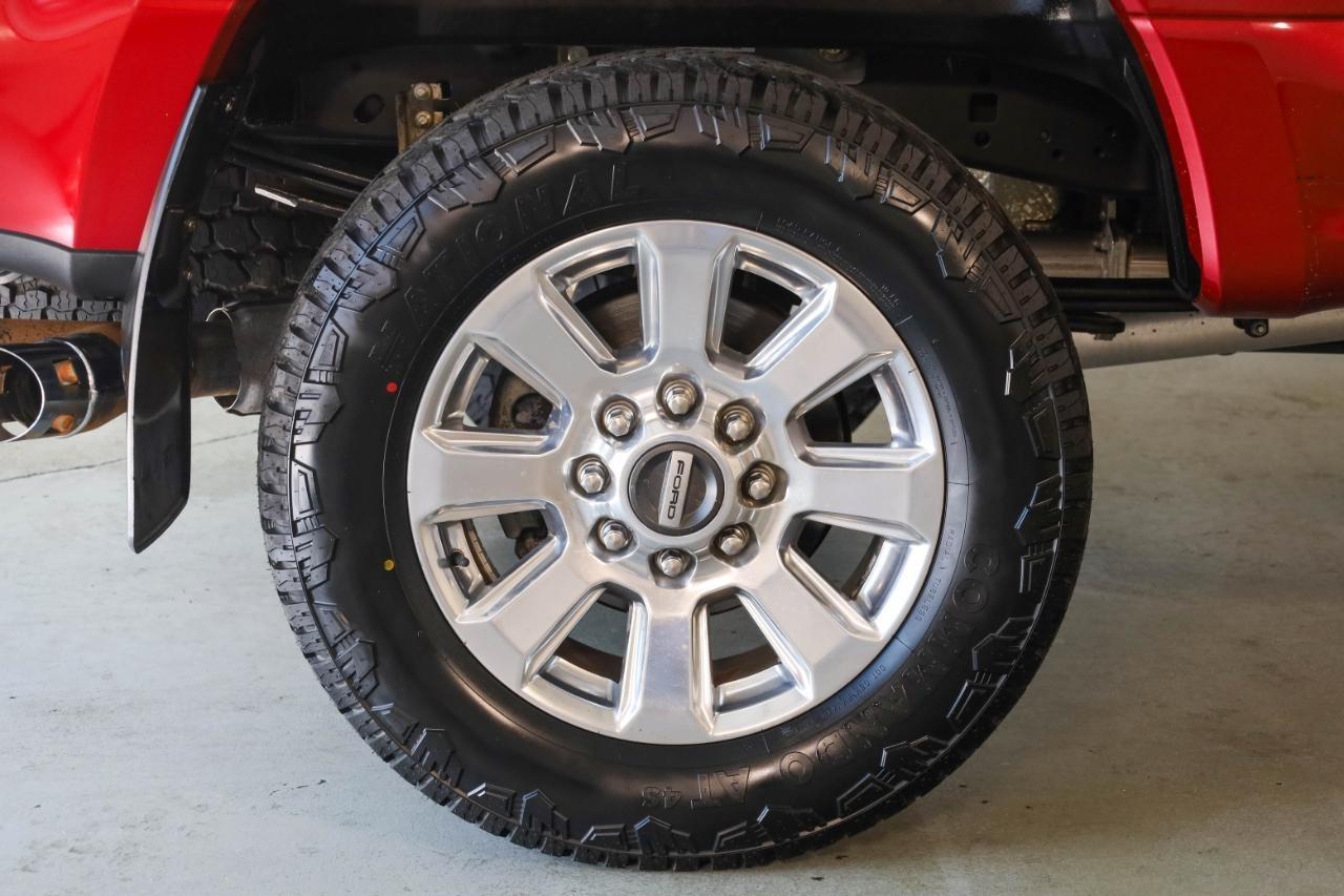 Ford Super Duty F-250 SRW King Ranch 4WD Crew Cab 8' Box 2017