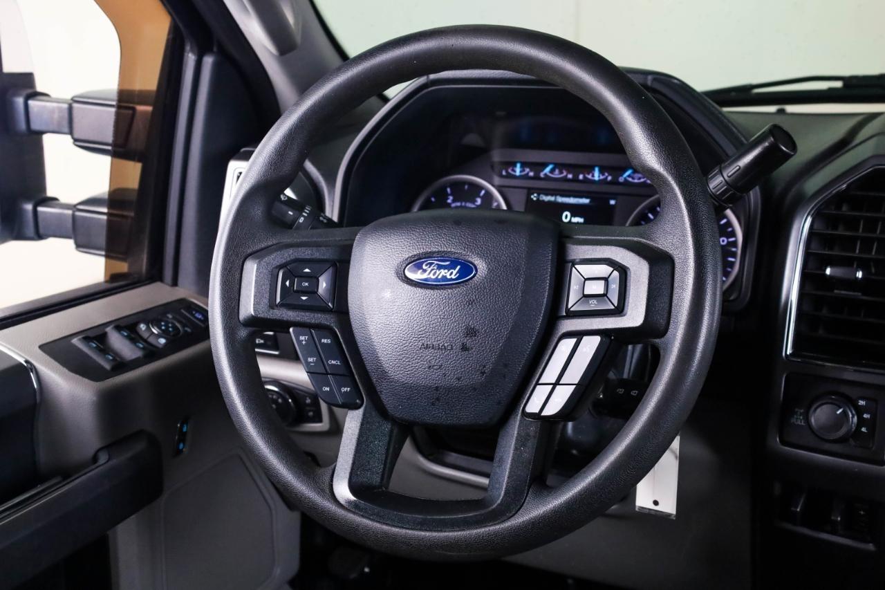 Ford Super Duty F-250 SRW King Ranch 4WD Crew Cab 8' Box 2018