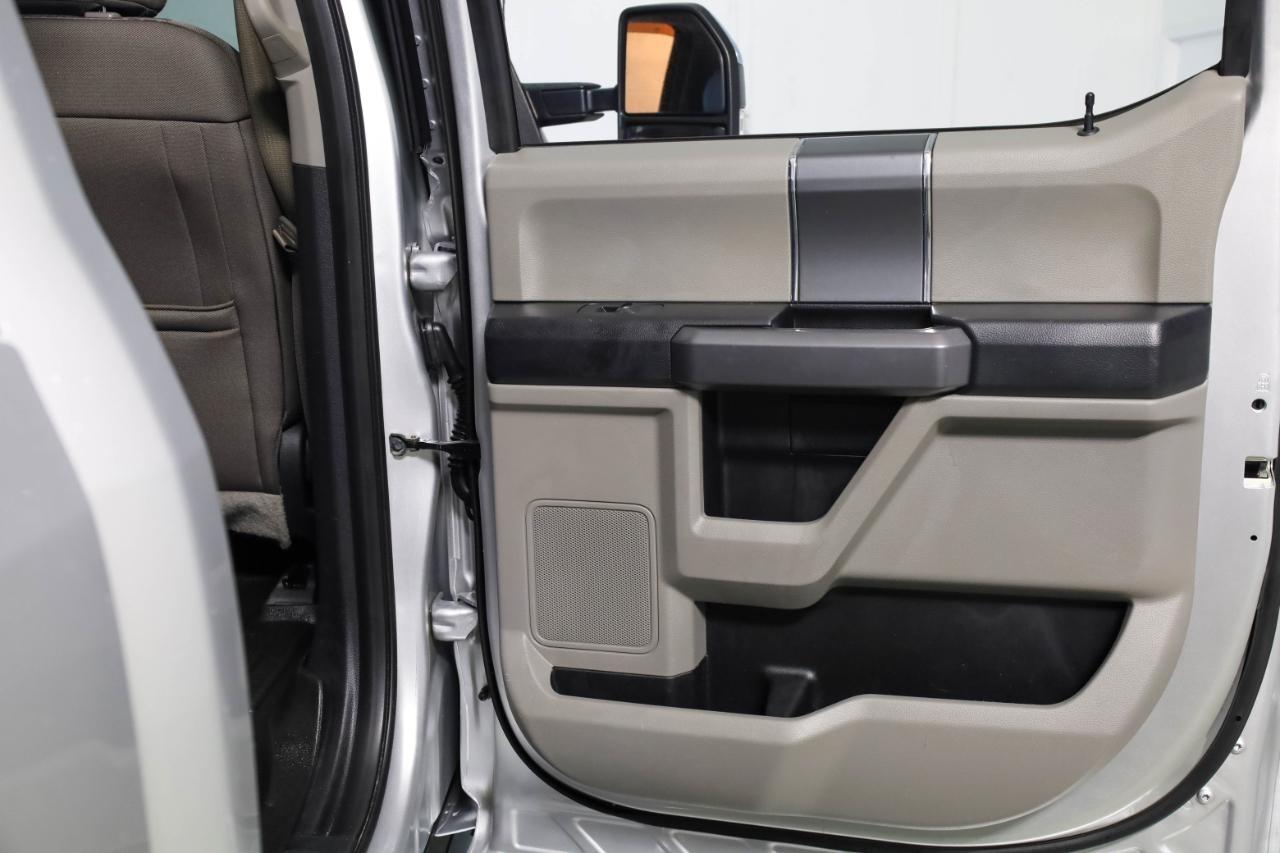 Ford Super Duty F-250 SRW King Ranch 4WD Crew Cab 8' Box 2018