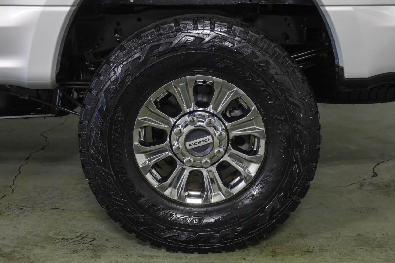 Ford Super Duty F-250 SRW King Ranch 4WD Crew Cab 8' Box 2018