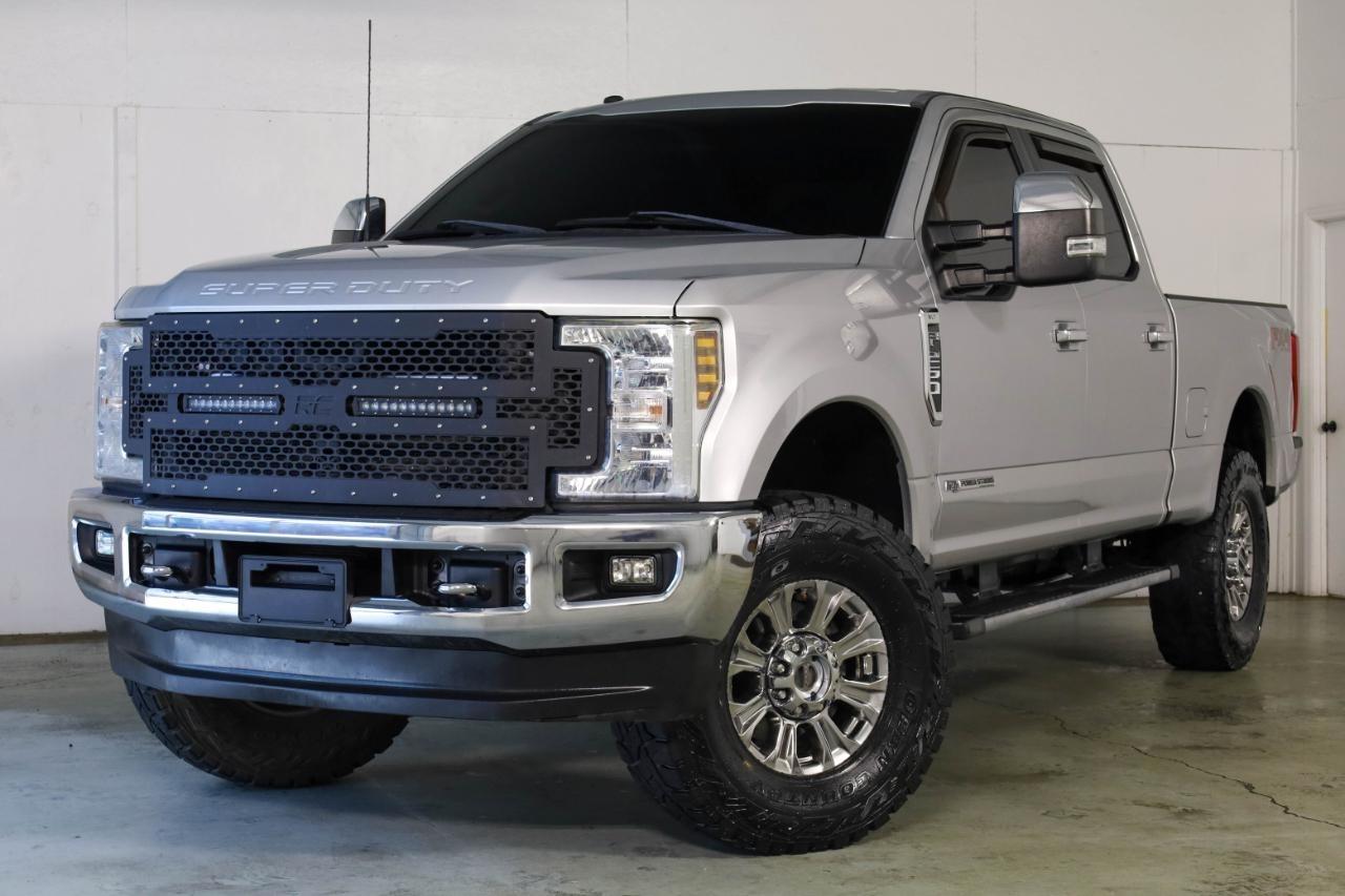 Ford Super Duty F-250 SRW King Ranch 4WD Crew Cab 8' Box 2018