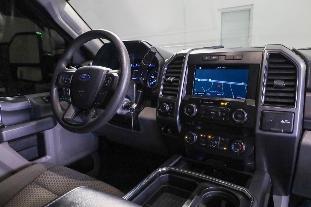 Ford Super Duty F-250 SRW King Ranch 4WD Crew Cab 8' Box 2018