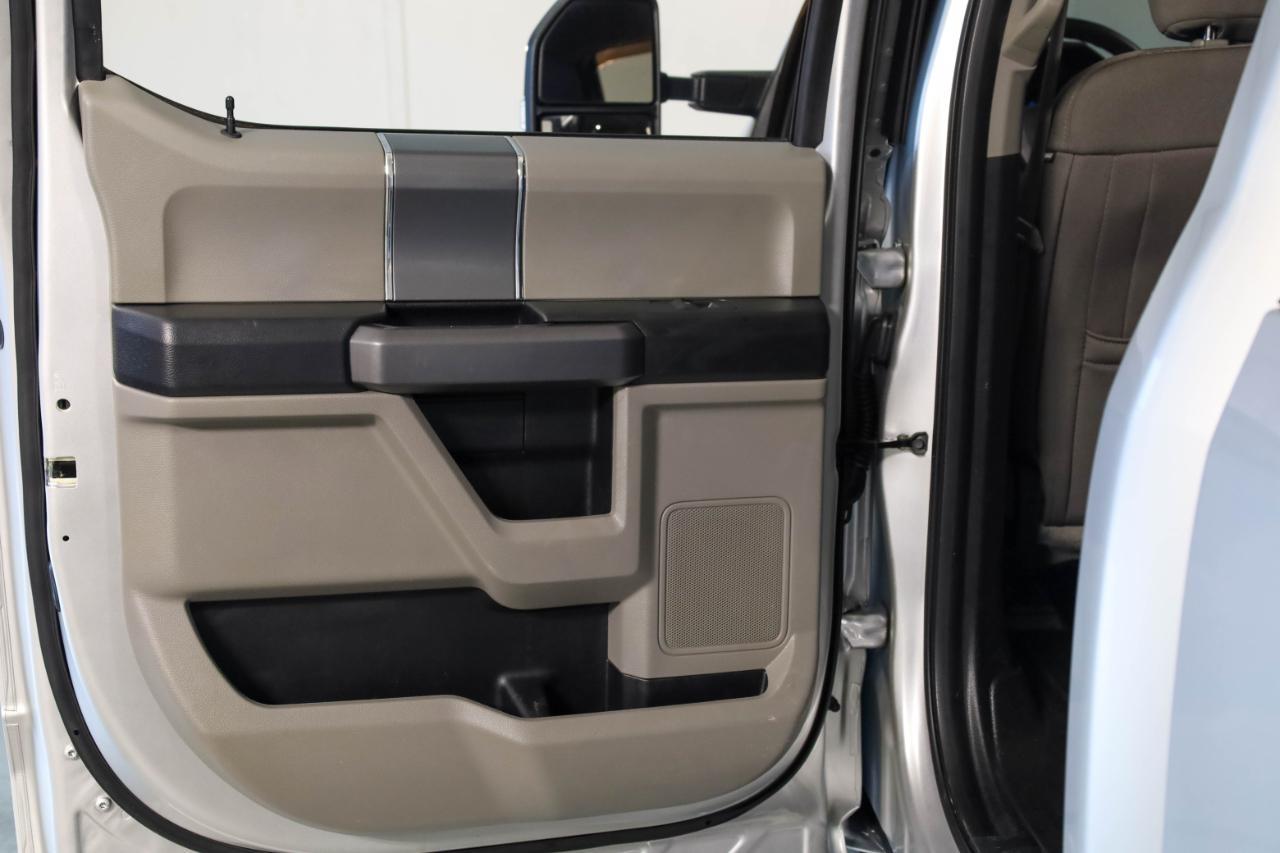 Ford Super Duty F-250 SRW King Ranch 4WD Crew Cab 8' Box 2018