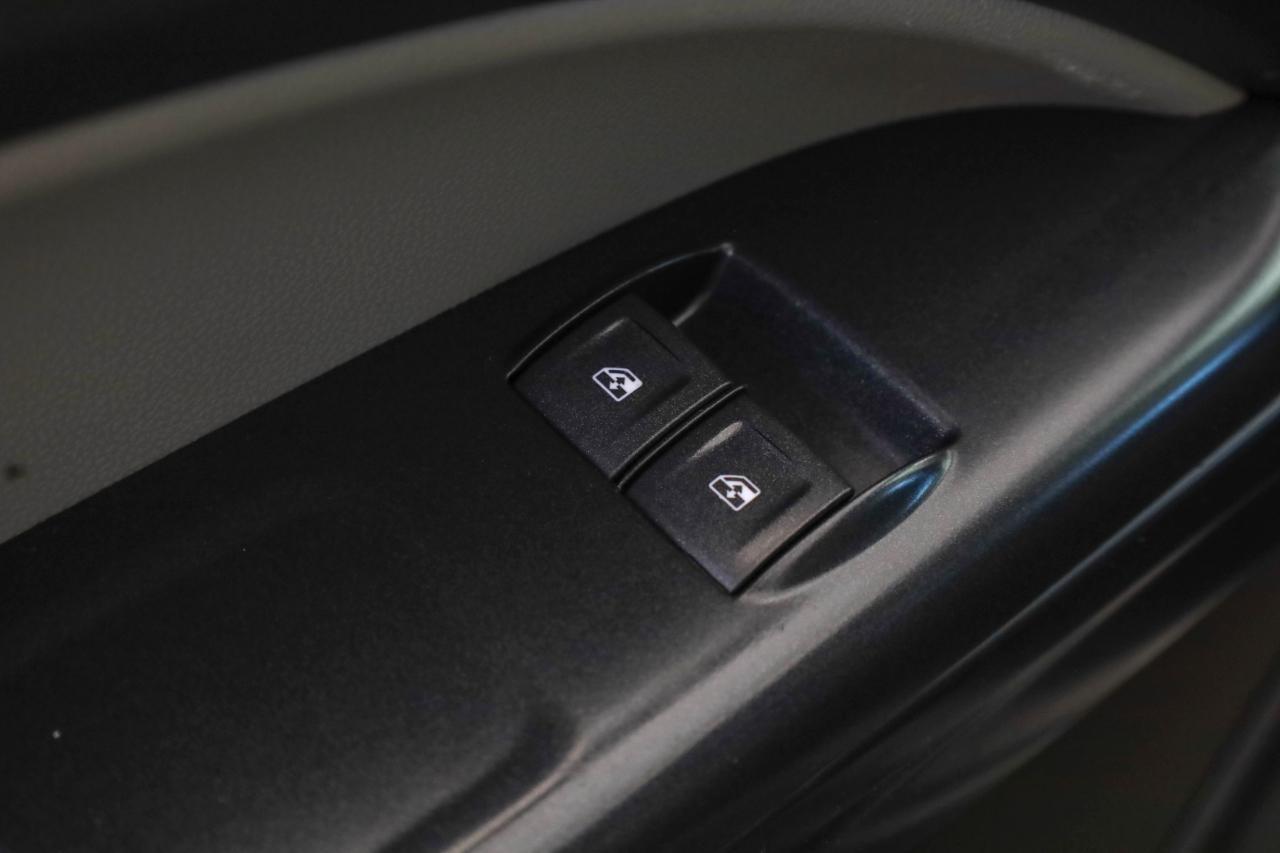 Chevrolet Colorado 4WD Ext Cab 128.3" WT 2015