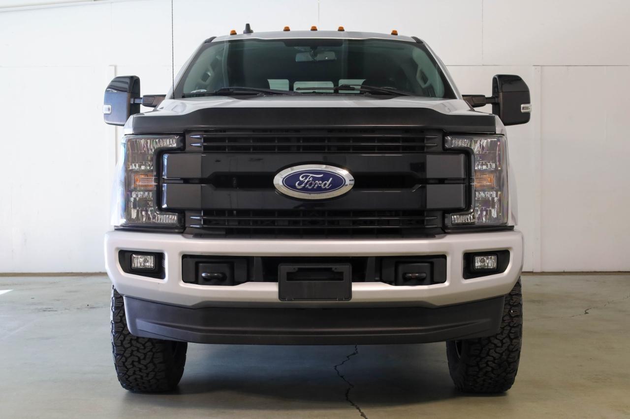 Ford Super Duty F-250 SRW King Ranch 4WD Crew Cab 8' Box 2019