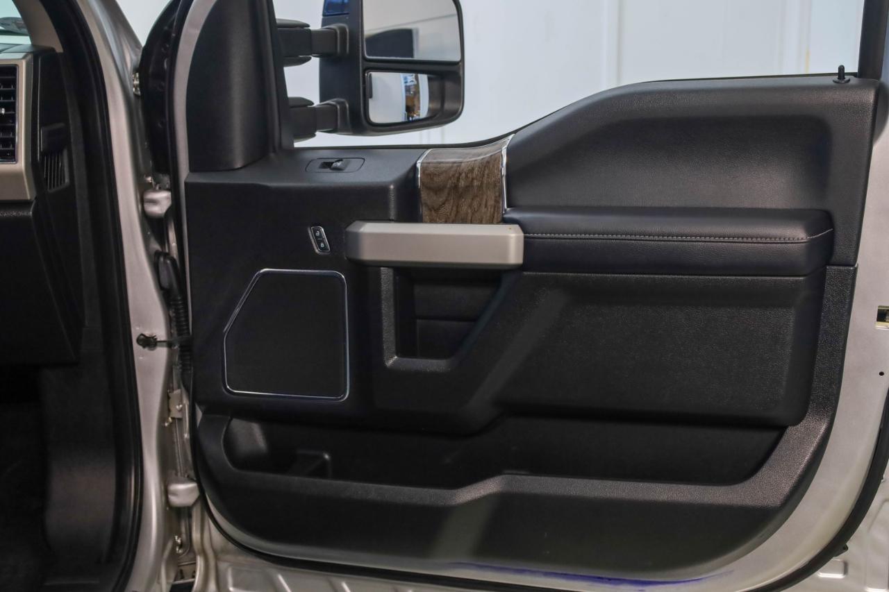 Ford Super Duty F-250 SRW King Ranch 4WD Crew Cab 8' Box 2019