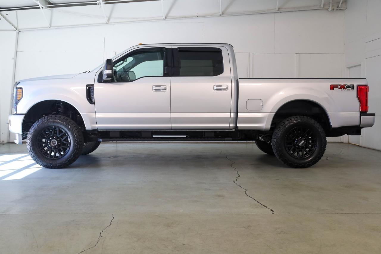 Ford Super Duty F-250 SRW King Ranch 4WD Crew Cab 8' Box 2019