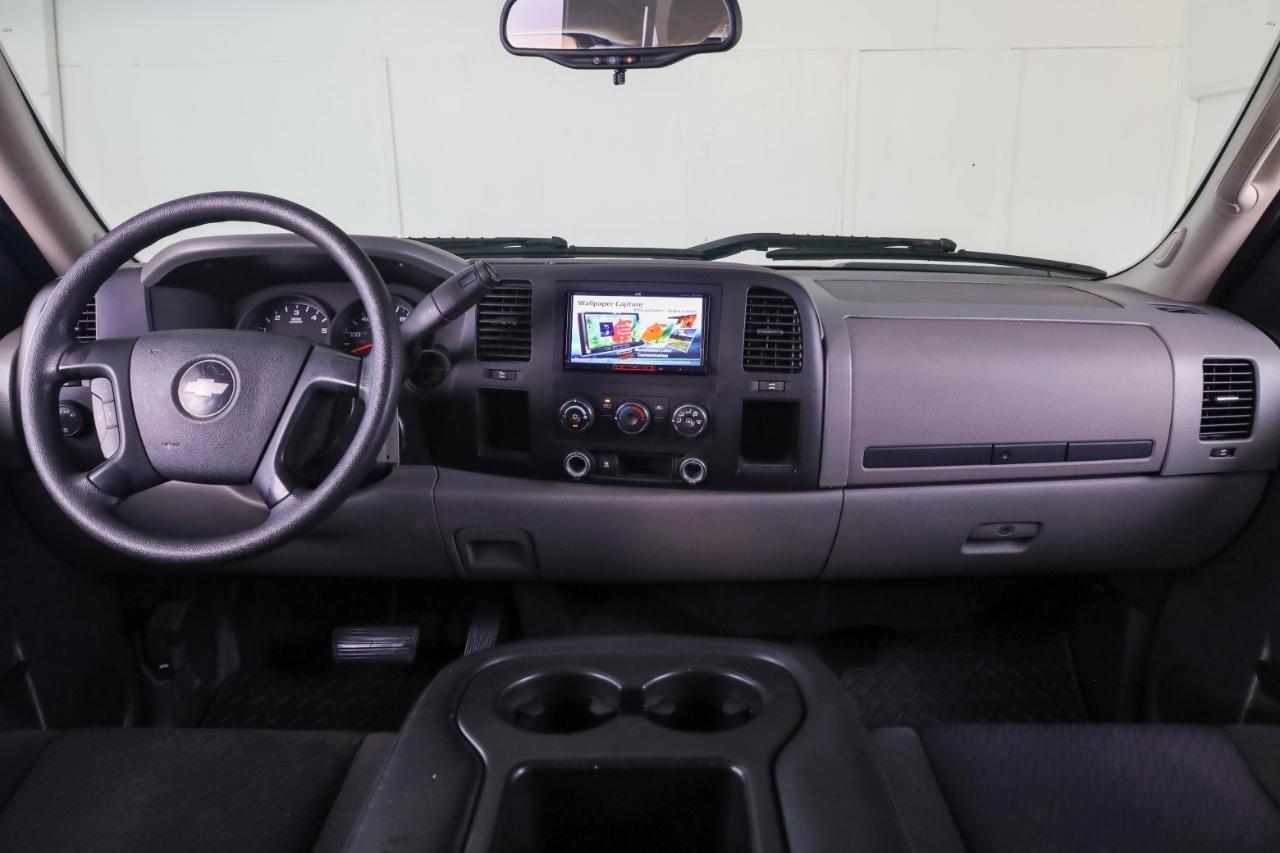 Chevrolet Silverado 1500 4WD Crew Cab 143.5" LS 2010