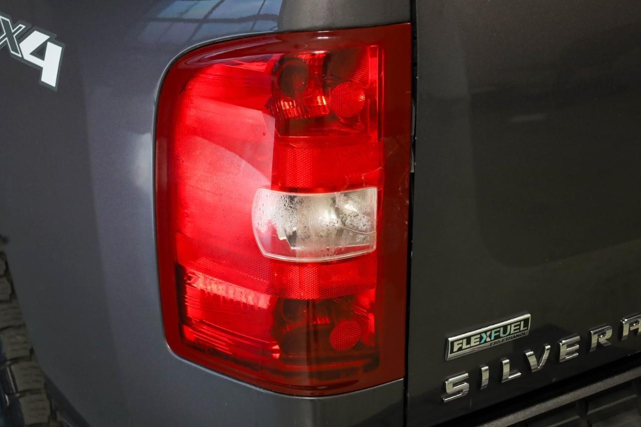 Chevrolet Silverado 1500 4WD Crew Cab 143.5" LS 2010