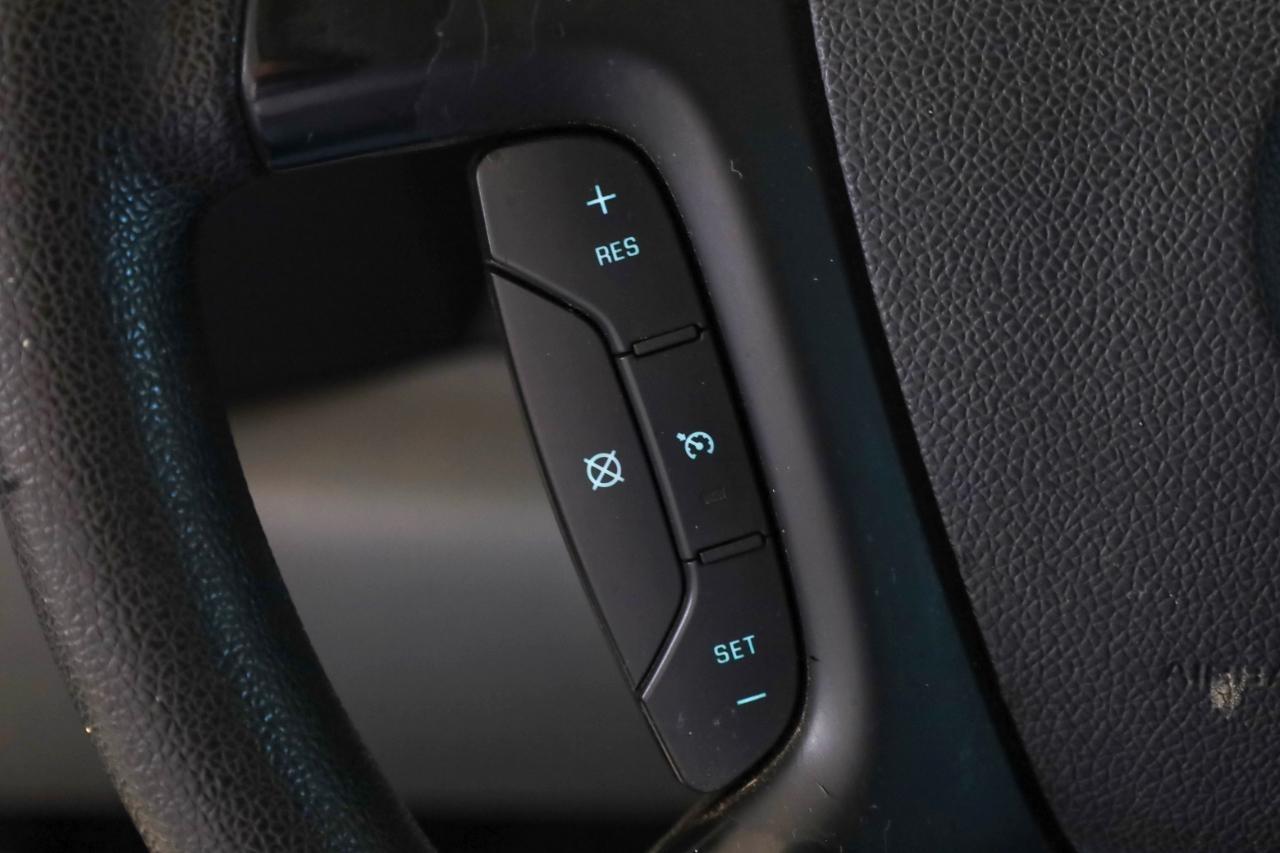 Chevrolet Silverado 1500 4WD Crew Cab 143.5" LS 2010