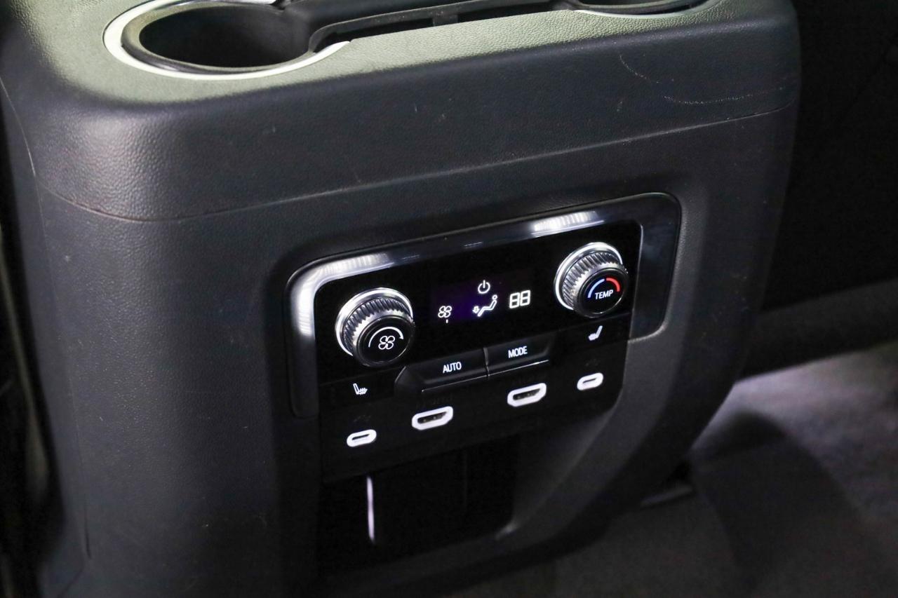 GMC Yukon XL 2WD 4dr Denali 2021