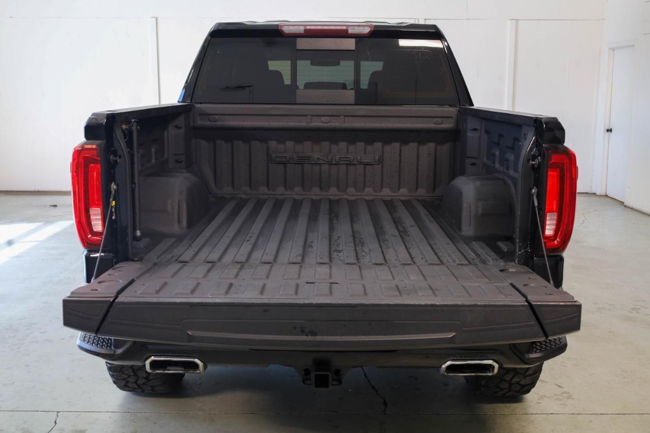 GMC Sierra 1500 4WD Crew Cab 147" Denali 2019