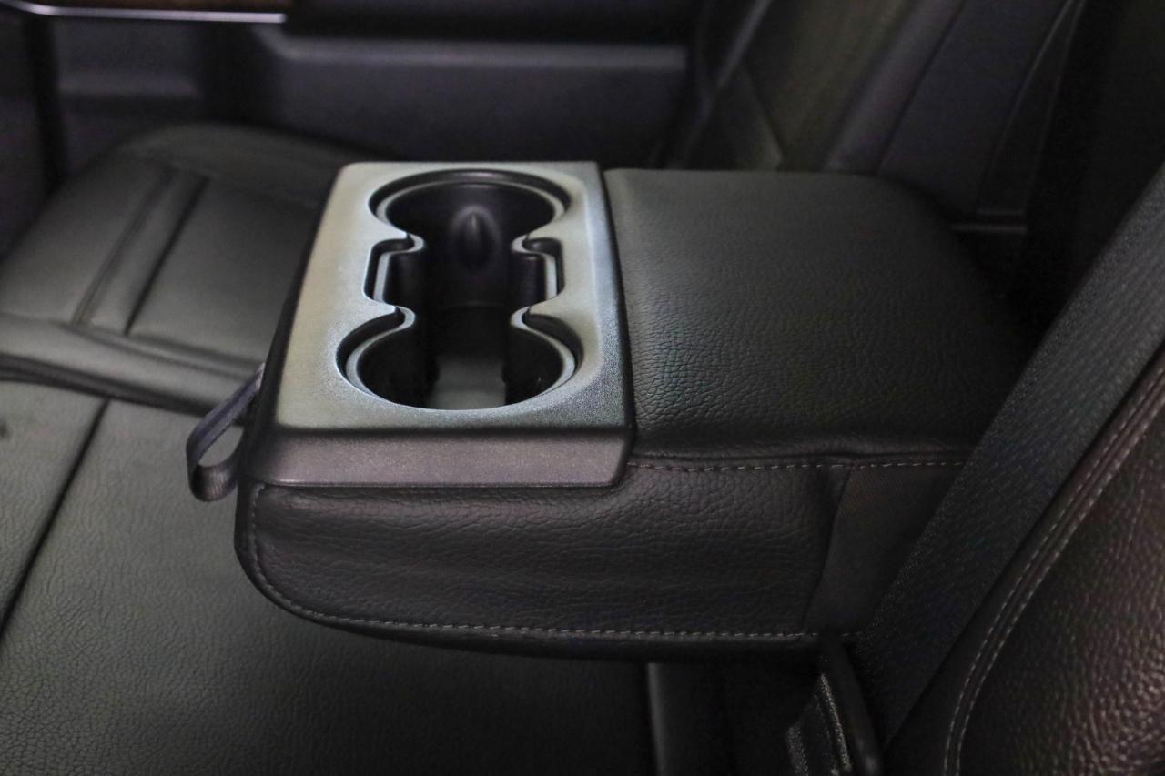 GMC Sierra 1500 4WD Crew Cab 147" Denali 2019