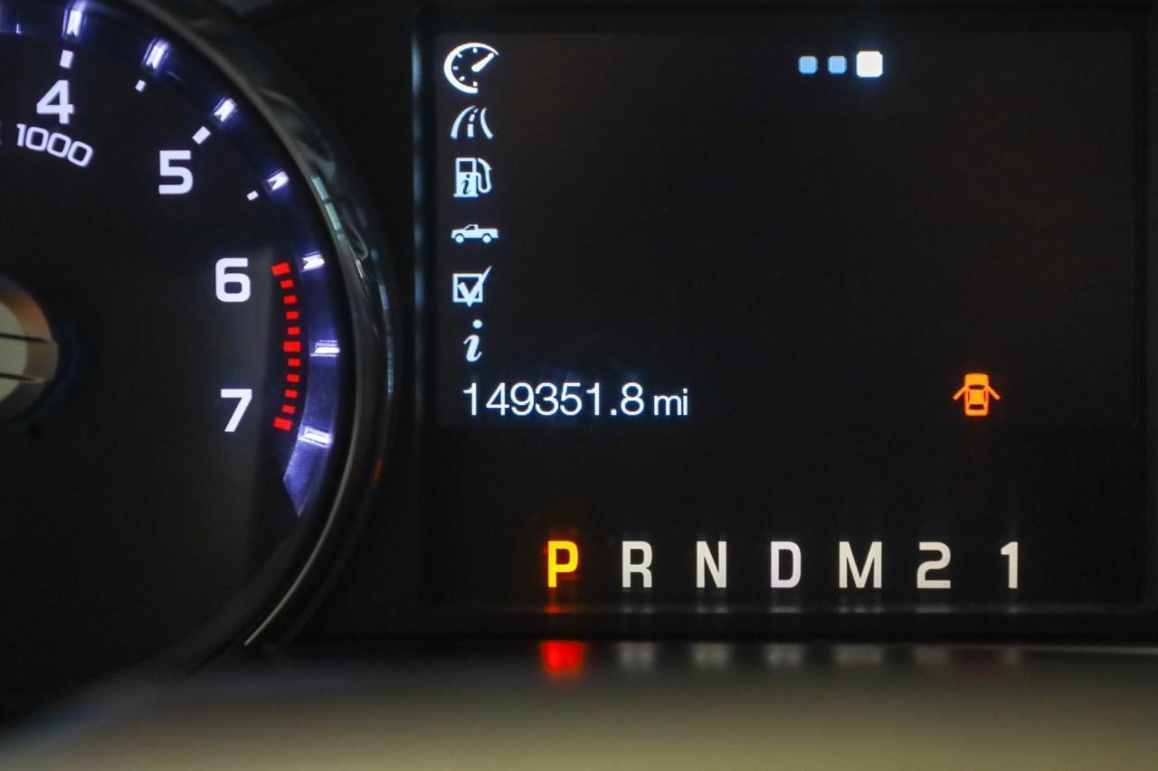 Ford Super Duty F-250 SRW 4WD Crew Cab 172" Platinum 2015