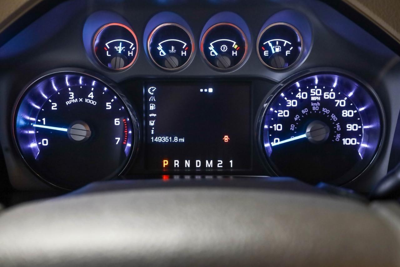 Ford Super Duty F-250 SRW 4WD Crew Cab 172" Platinum 2015