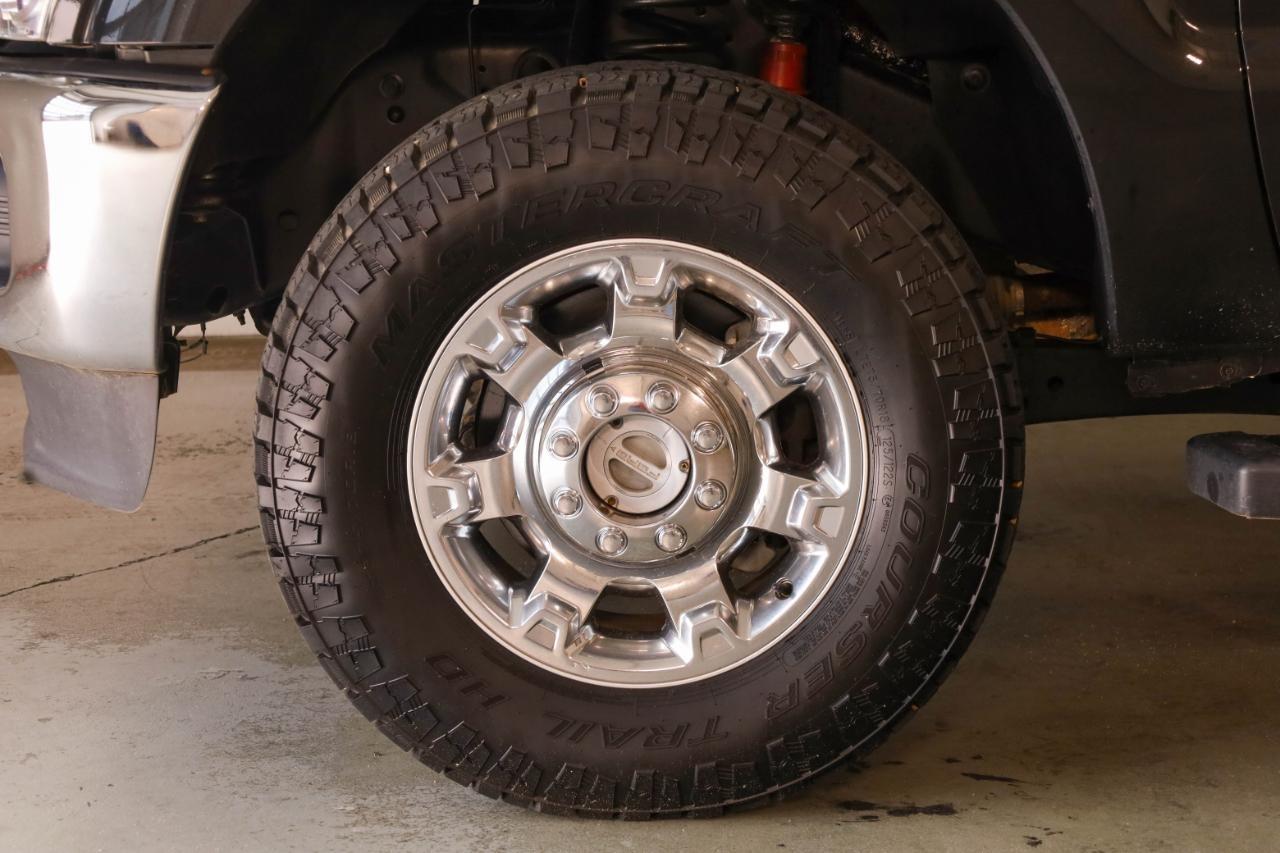 Ford Super Duty F-250 SRW 4WD Crew Cab 172" Platinum 2015