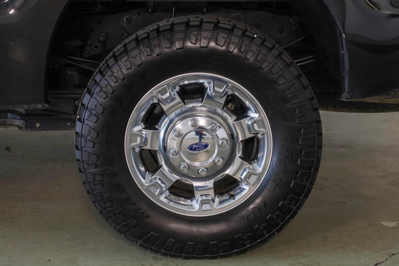 Ford Super Duty F-250 SRW 4WD Crew Cab 172" Platinum 2015