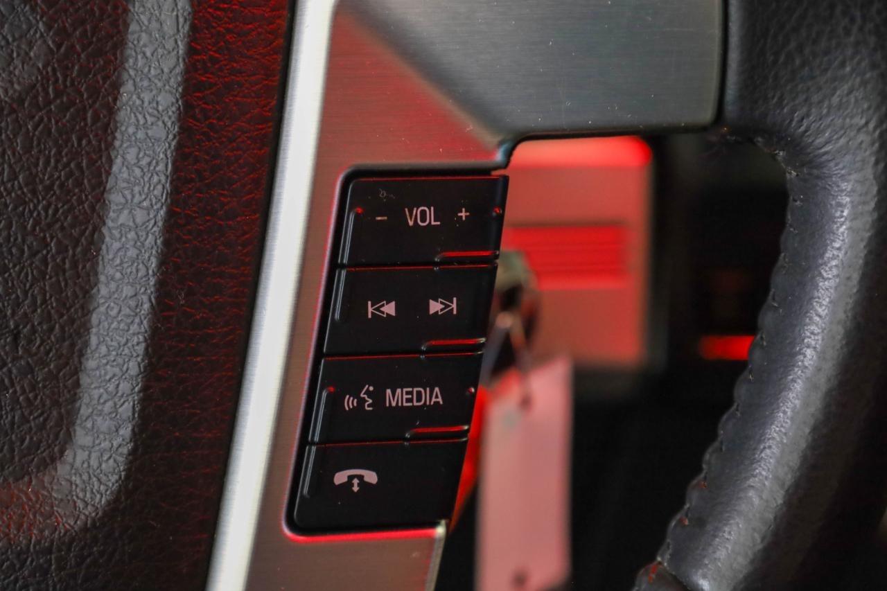 Ford F-150 4WD SuperCrew 145" King Ranch 2013