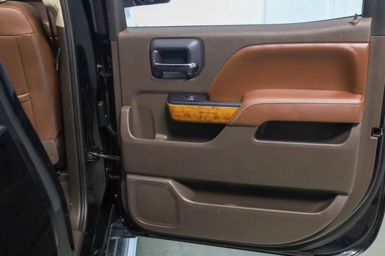 Chevrolet Silverado 1500 4WD Crew Cab 143.5" High Country 2017