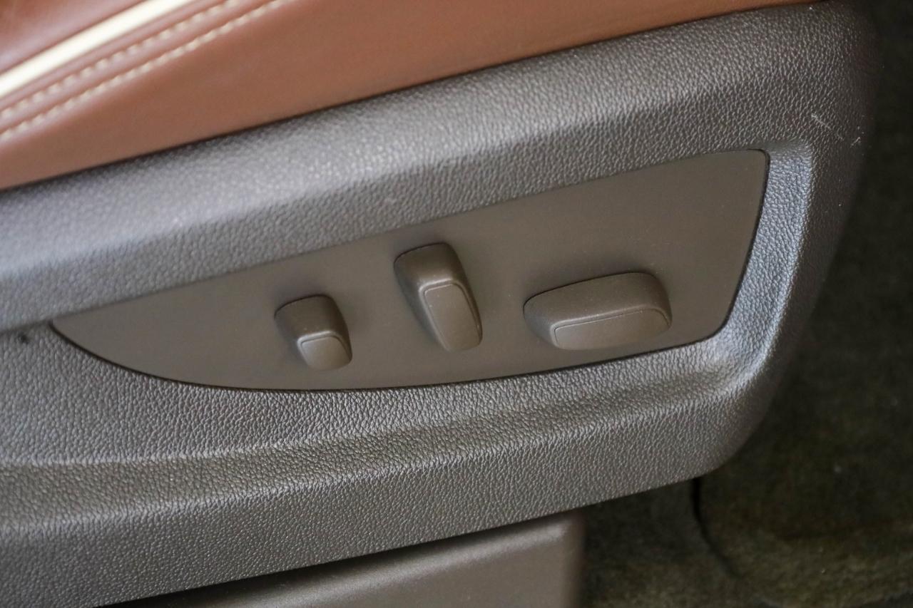 Chevrolet Silverado 1500 4WD Crew Cab 143.5" High Country 2017