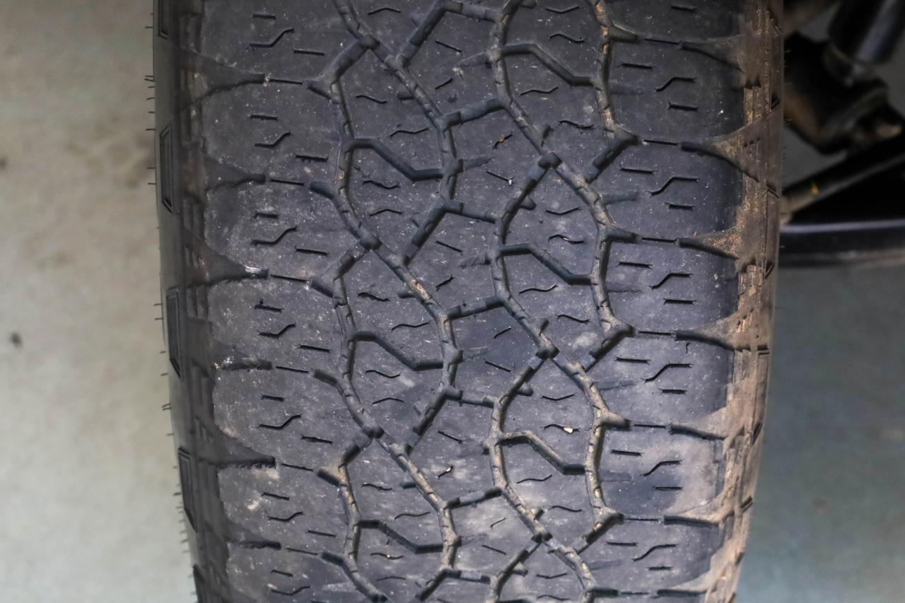 Chevrolet Silverado 1500 4WD Crew Cab 143.5" High Country 2017