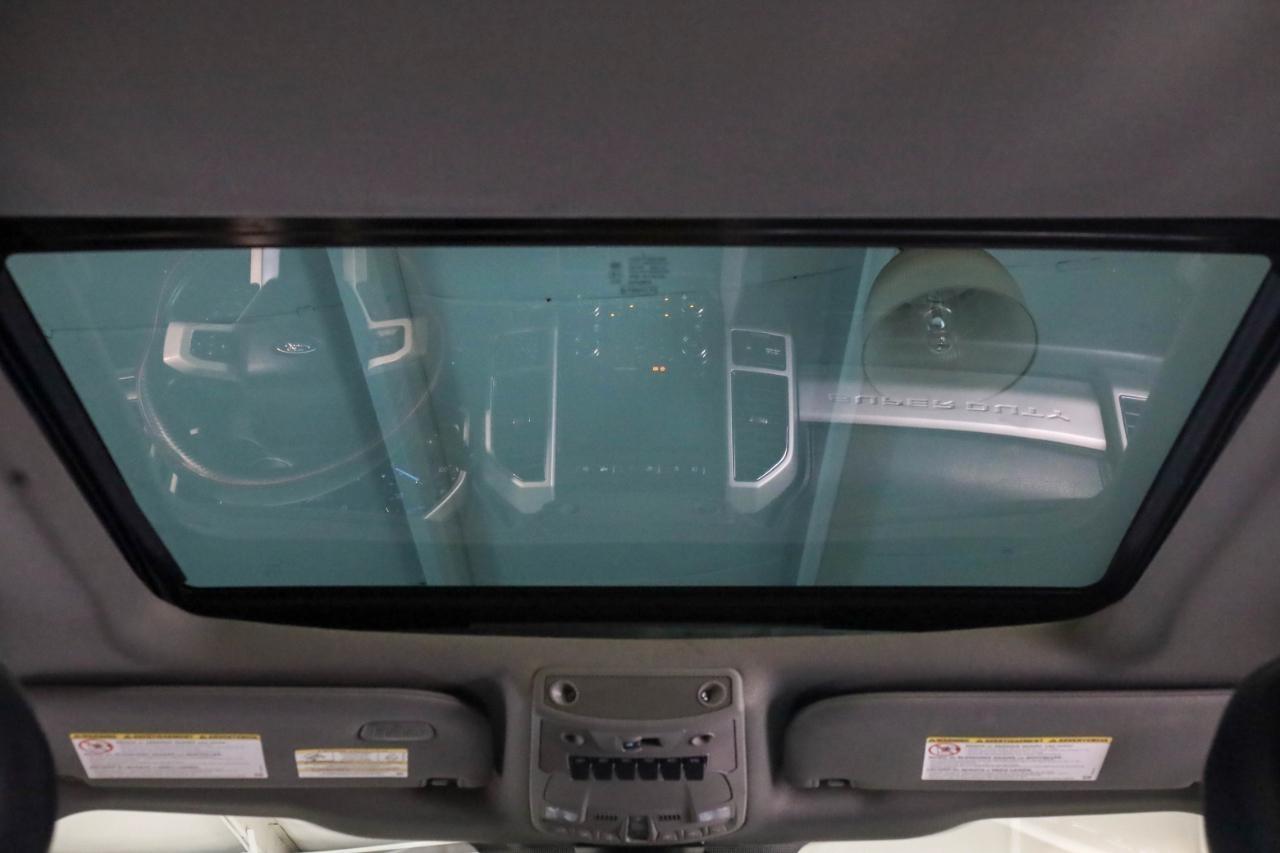 Ford Super Duty F-350 SRW King Ranch 4WD Crew Cab 8' Box 2019