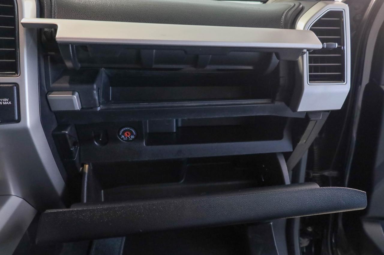 Ford Super Duty F-350 SRW King Ranch 4WD Crew Cab 8' Box 2019